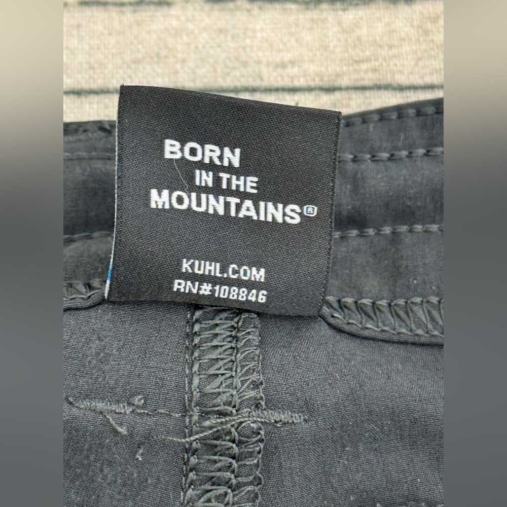 kühl Women's Splash Roll-up, Dark Gray Straight Leg Cargo Pants, Size 8 Regular - Picture 3 of 16